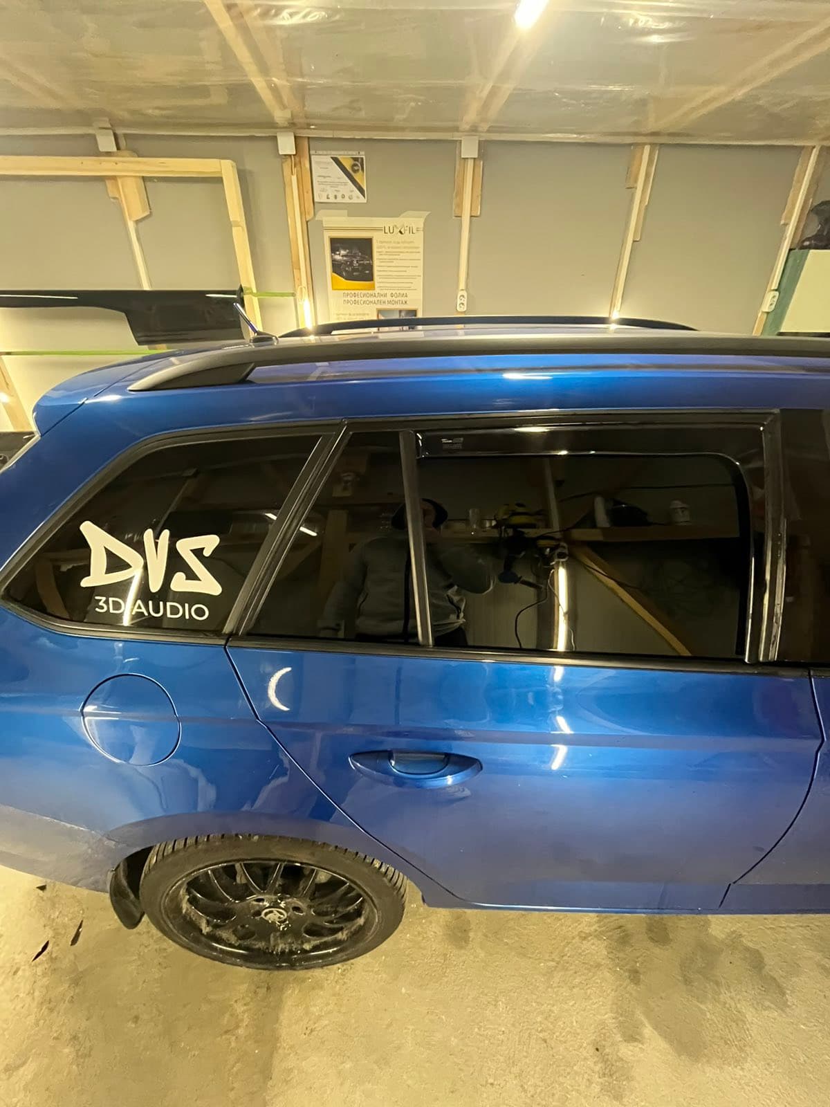 Subaru Forester - Затъмняване на задните стъкла