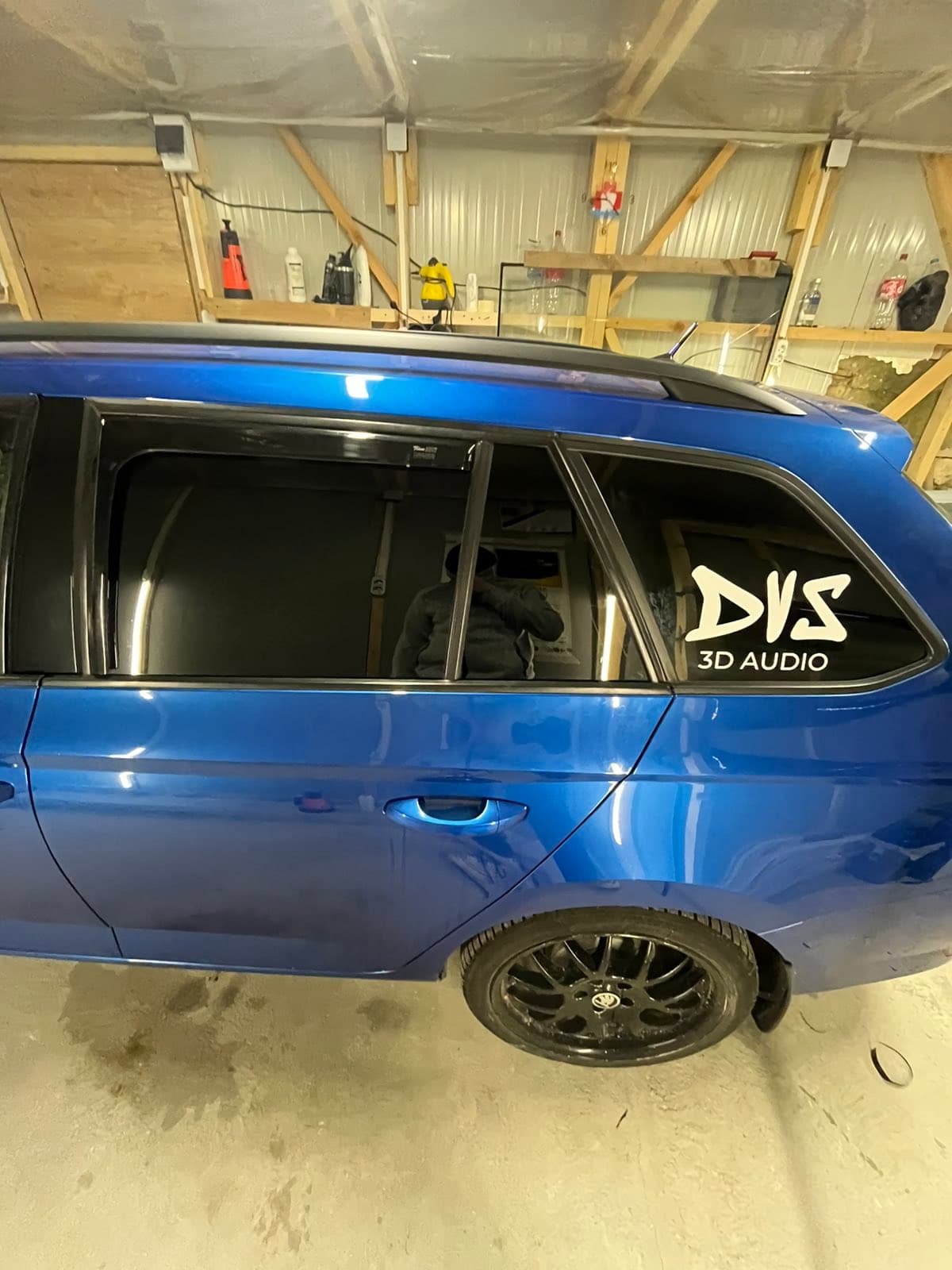 Subaru Forester - Затъмняване на задните стъкла